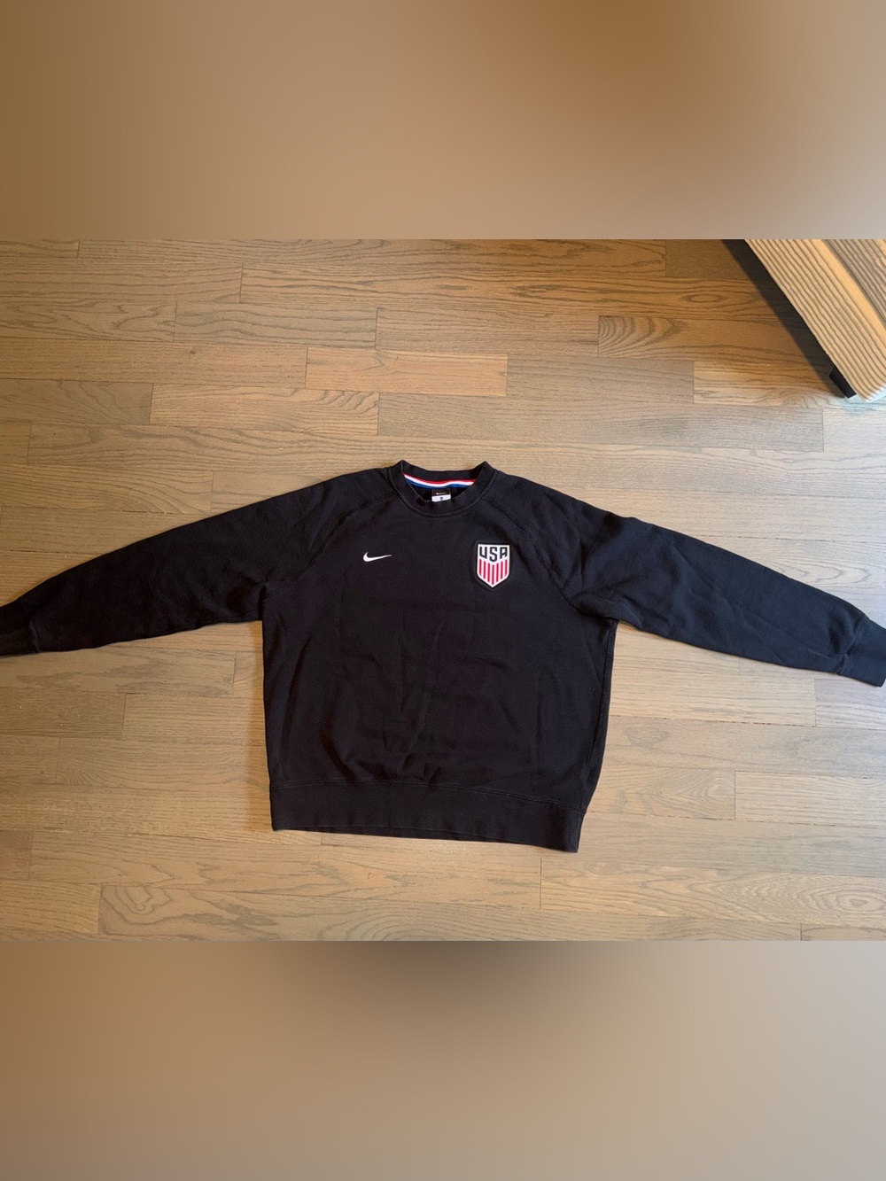 Nike U.S. National Soccer Team USA Authentic Long Sleeve Crew Neck Sweater XL
